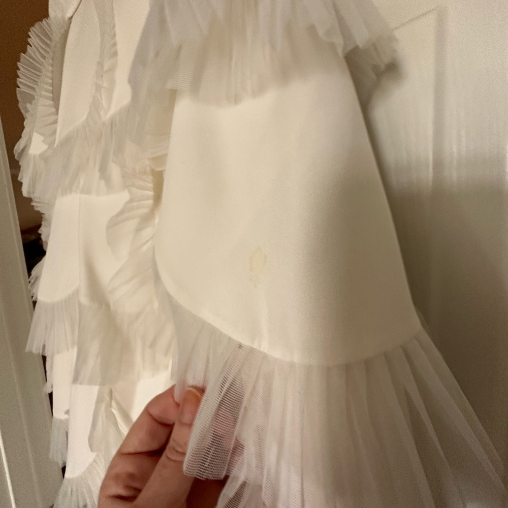 🤍🤍BCBG WHITE DRESS🤍🤍 - Picture 10 of 11